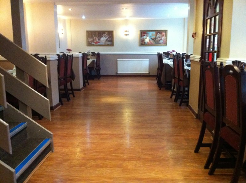 Simla Tandoori