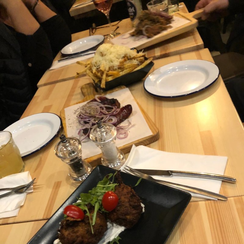Kouzina Greekstreetfood & Wine