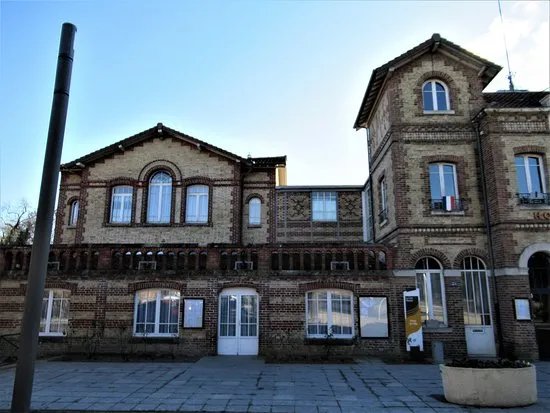 Anciennes Ecoles