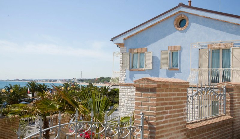 Velia Mare Elite