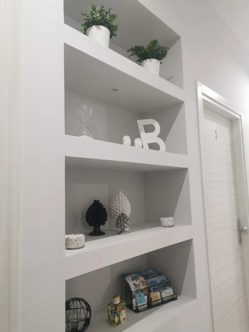 Bilateral B&B