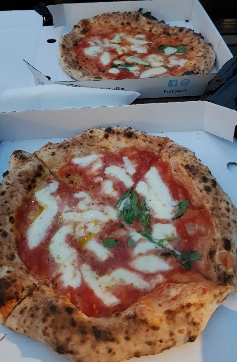 Sud Italia - Pizza Napoletana