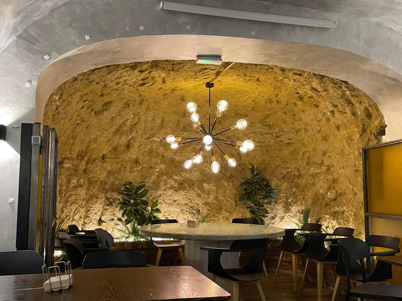 Cafe Bistro El Nuevo Faro