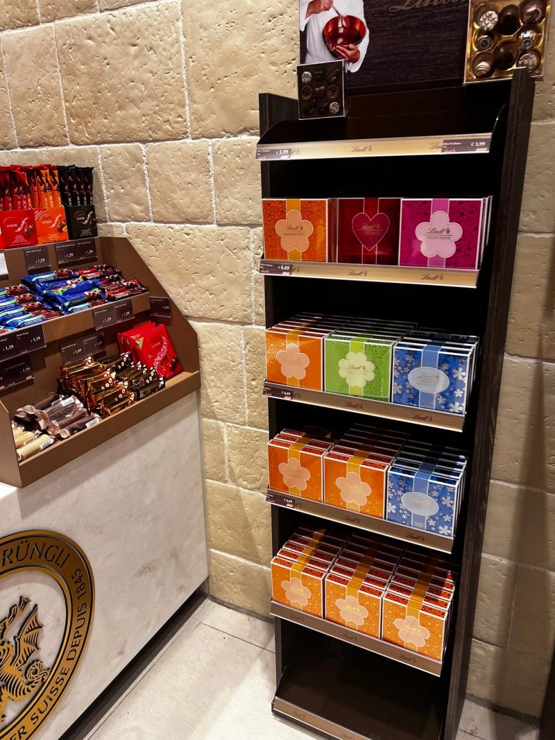 Lindt Chocolate Bar