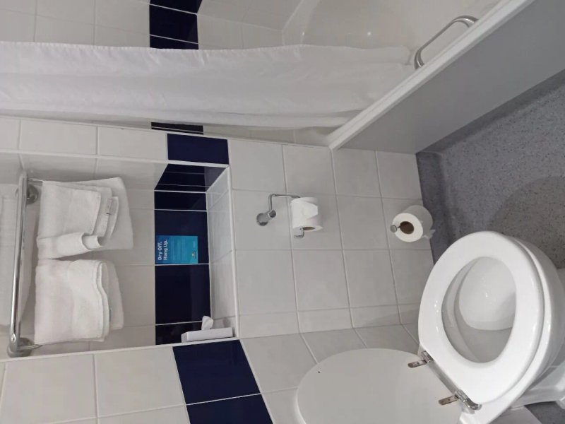 Days Inn by Wyndham Donington A50