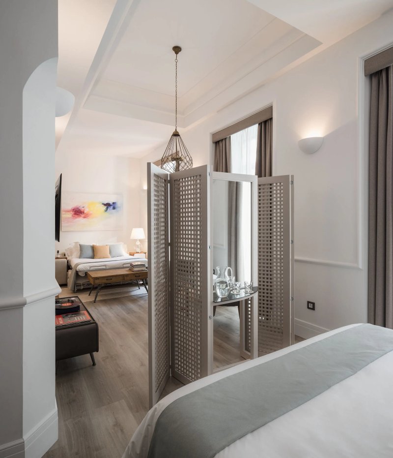 Puerta Catedral Holiday Suites