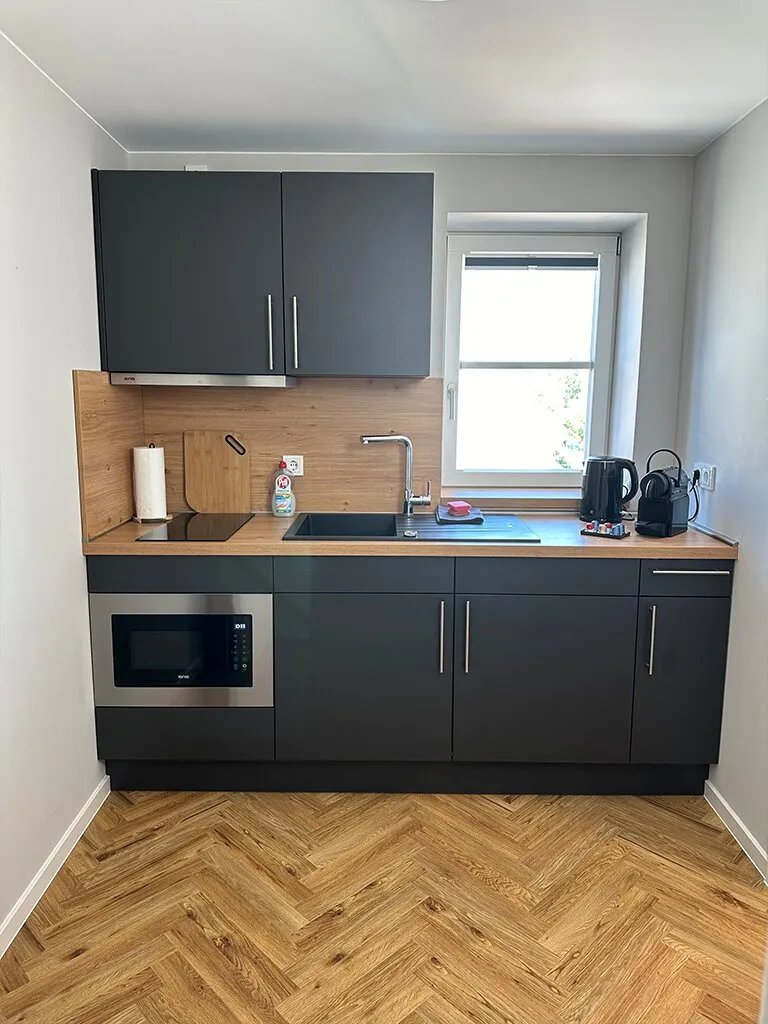 Dom Apartments