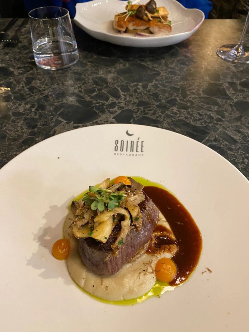 Restaurant Soiree