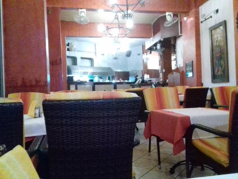 Le Bistro Restaurant - Cocktail Bar