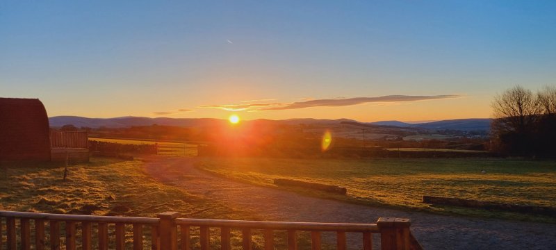 Sunnyside Lodges with Hot Tubs