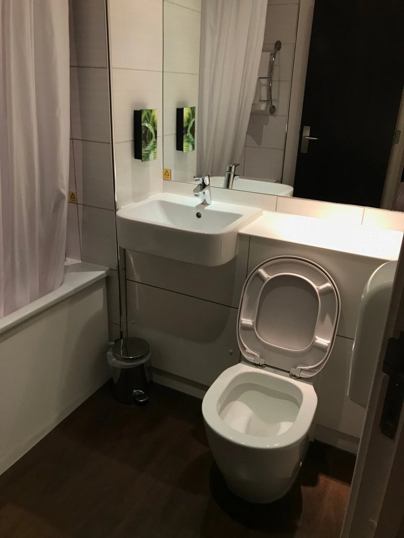 Premier Inn Eastbourne Town Centre Hotel