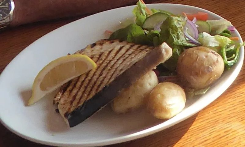 The Black Horse Densole