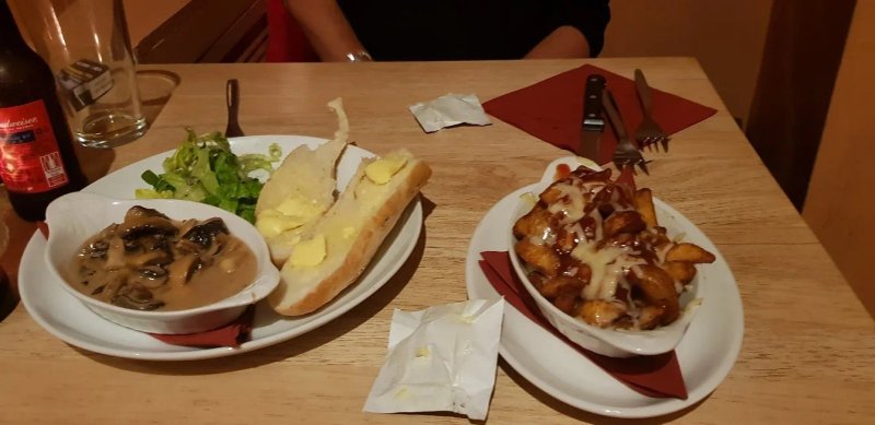 Alamo Bar & Grill