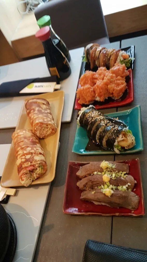 Sushi Zushi