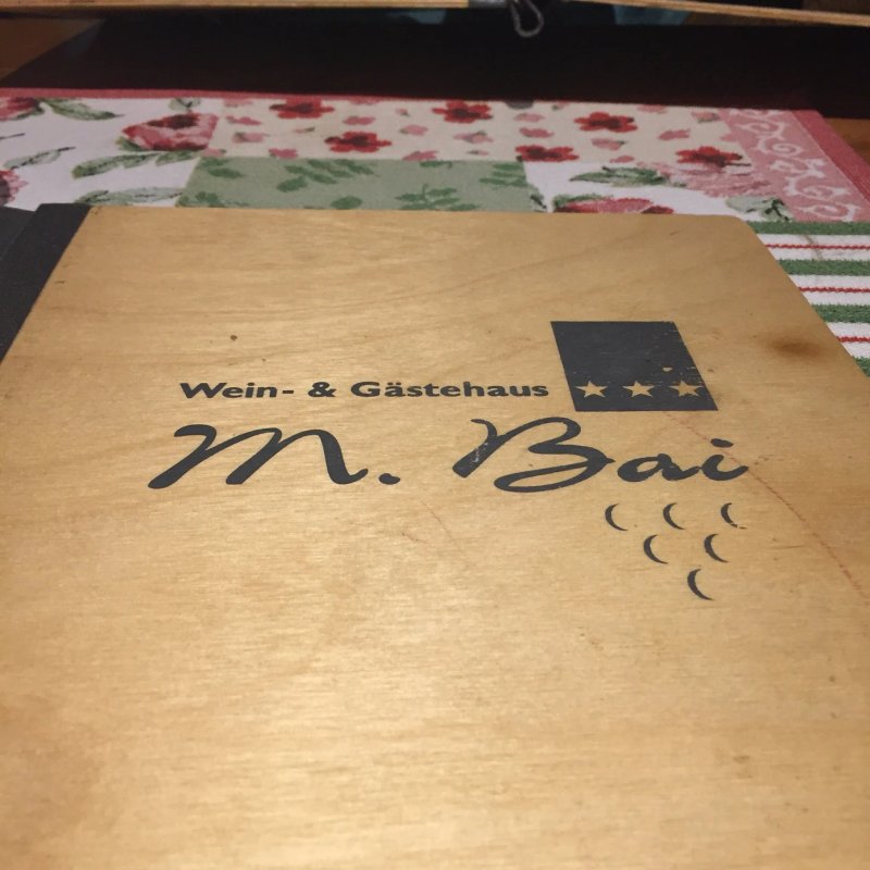 Wein- und Gastehaus M. Bai