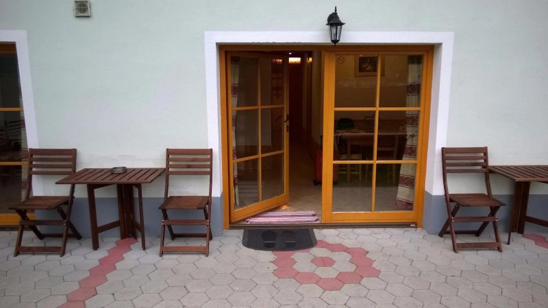 Jazz Hostel & Apartments