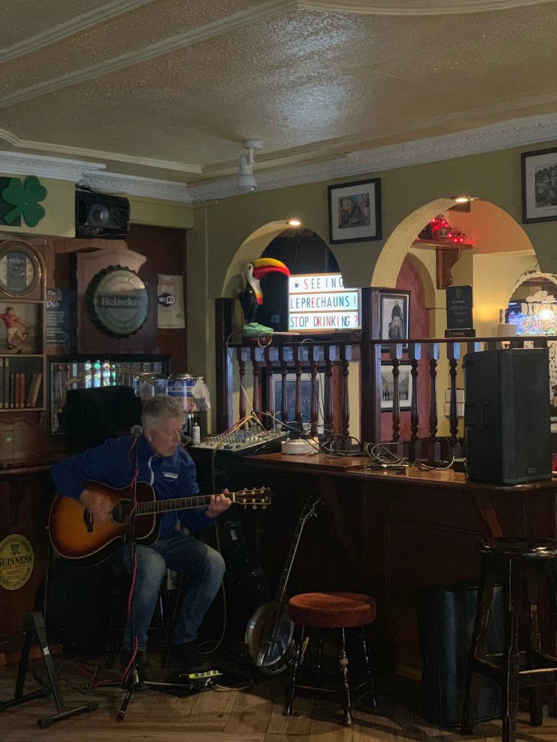Dingle Pub