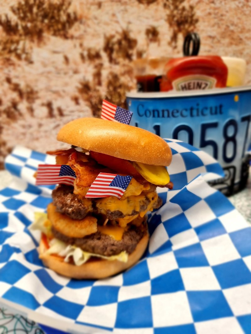 Happy Days Diner