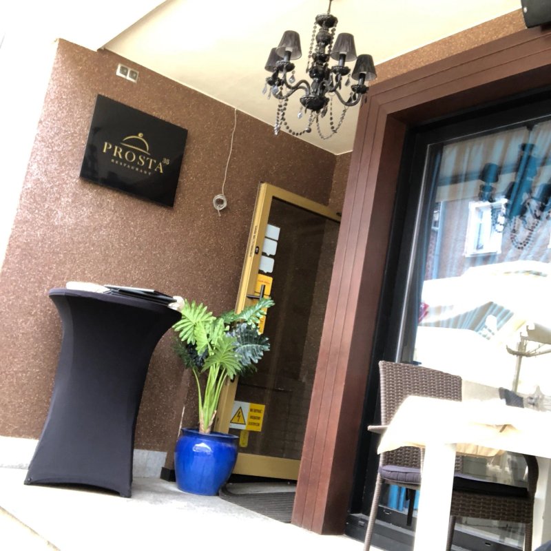 Prosta 38 Restaurant
