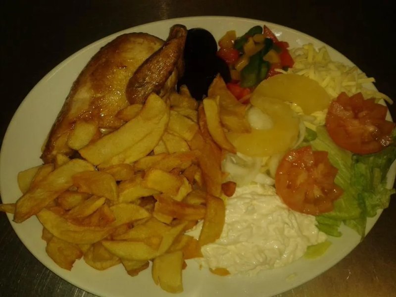 Leo's Cafe & Takeaway
