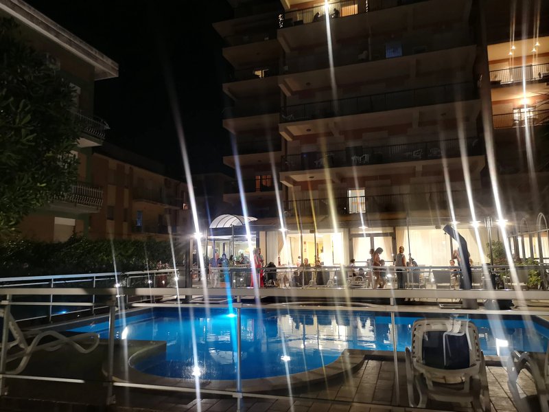 Hotel Sayonara