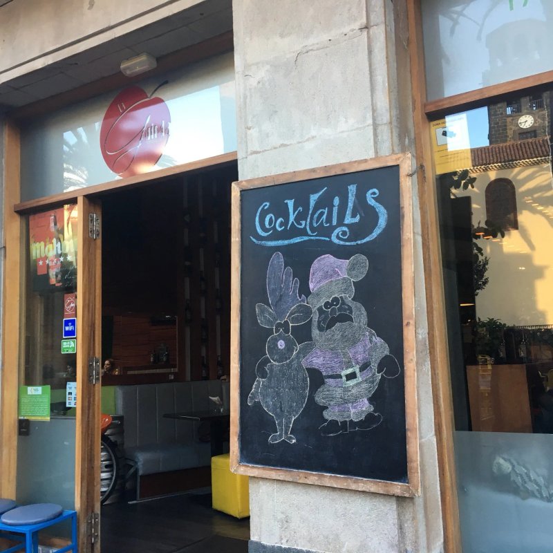 La Guinda Tapas & Gin's
