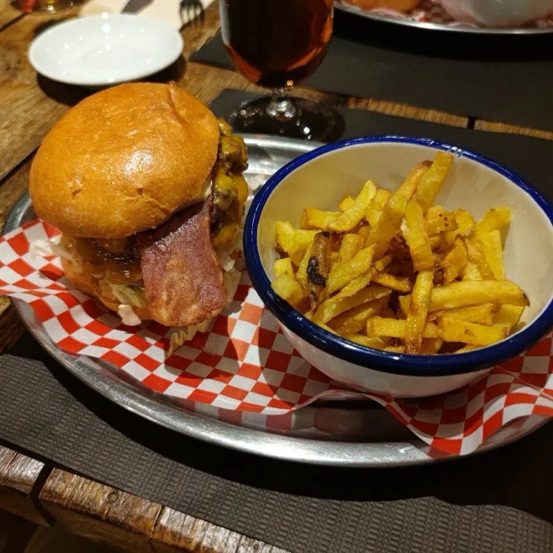 Lydia's Smokehouse
