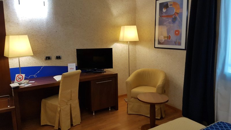 Central Park Hotel