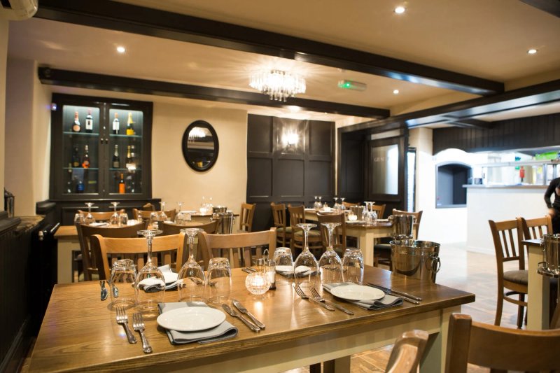 Giuseppe's Restaurant and Bar