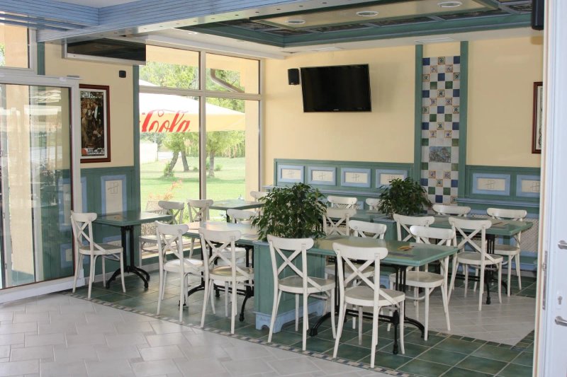 Hill Hotel Pizzeria