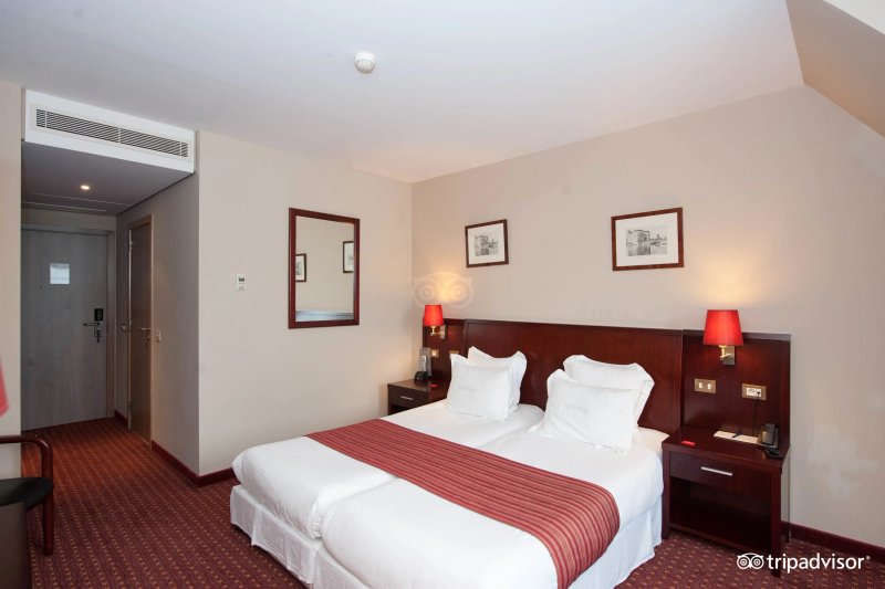 Hotel - Restaurant Weinebrugge