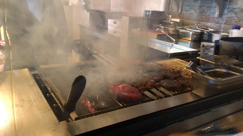 Etem Butcher & Grill