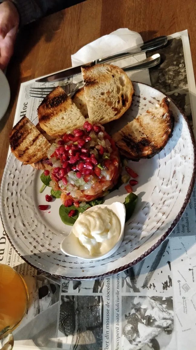 Ad Hoc Bistro