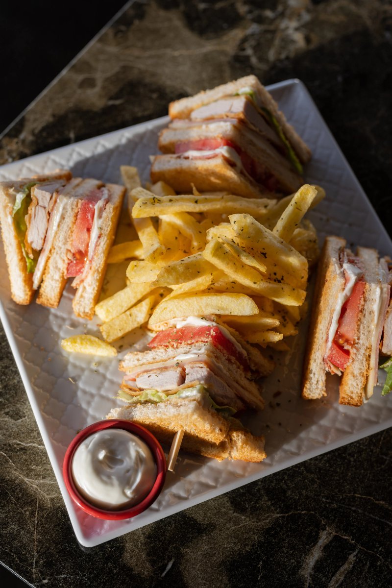 Rendezvous Caffe - Bistro - Official