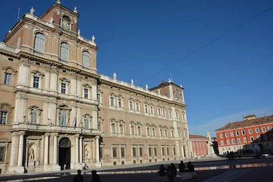 Piazza Roma