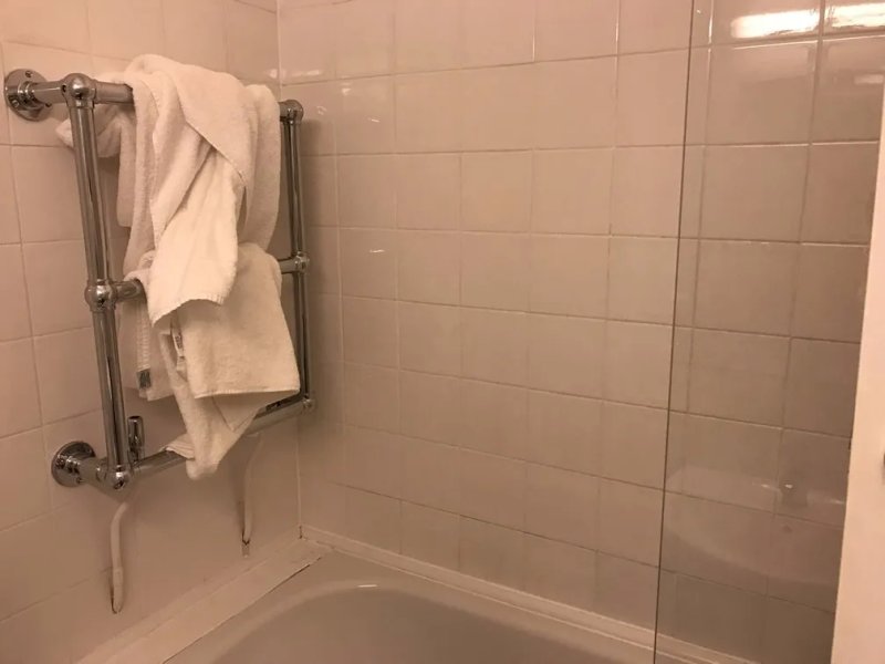 The Dolphin SA1 Hotel