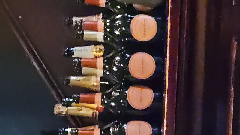 Vroni's Wine Bar
