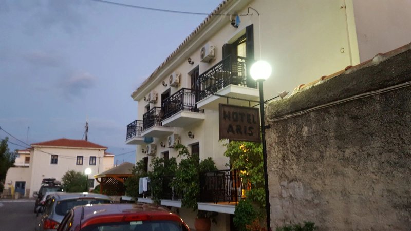 Hotel Aris