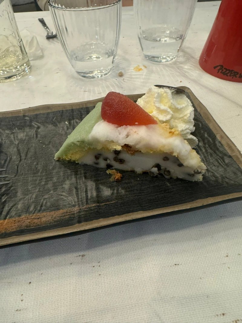 Pizzeria 081 Napoletana