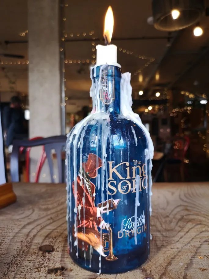 Kitsch Coffee & Wine Bar
