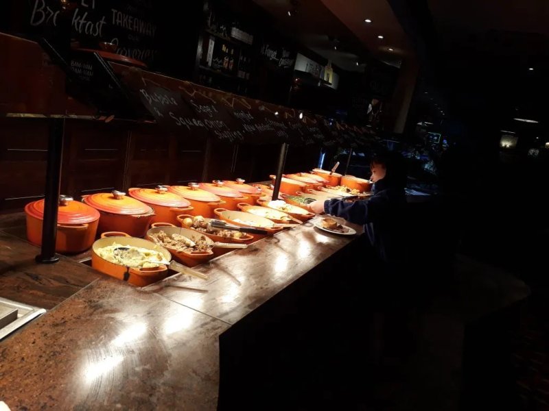 Manor Farm - Dining & Carvery