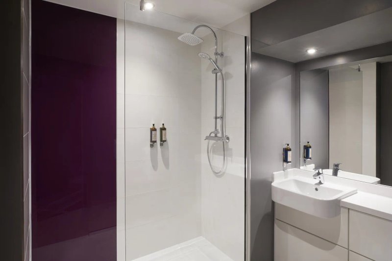 Premier Inn London City (Old Street) Hotel