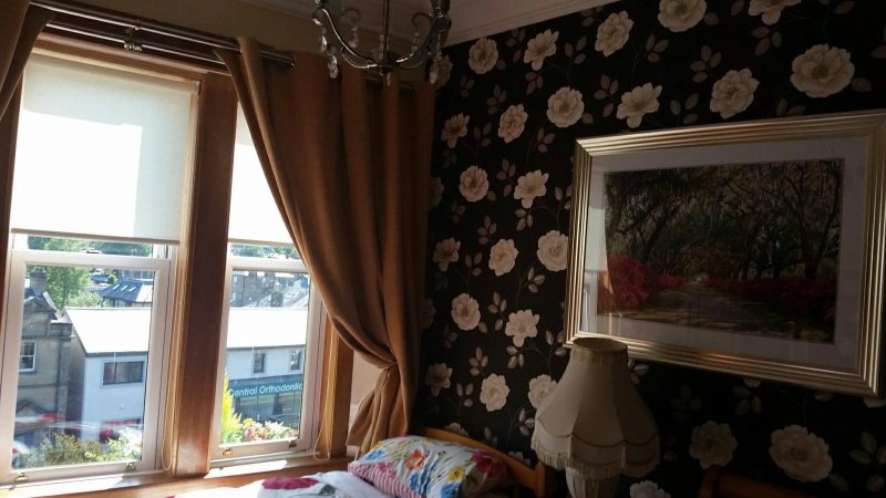 Woodside Guesthouse