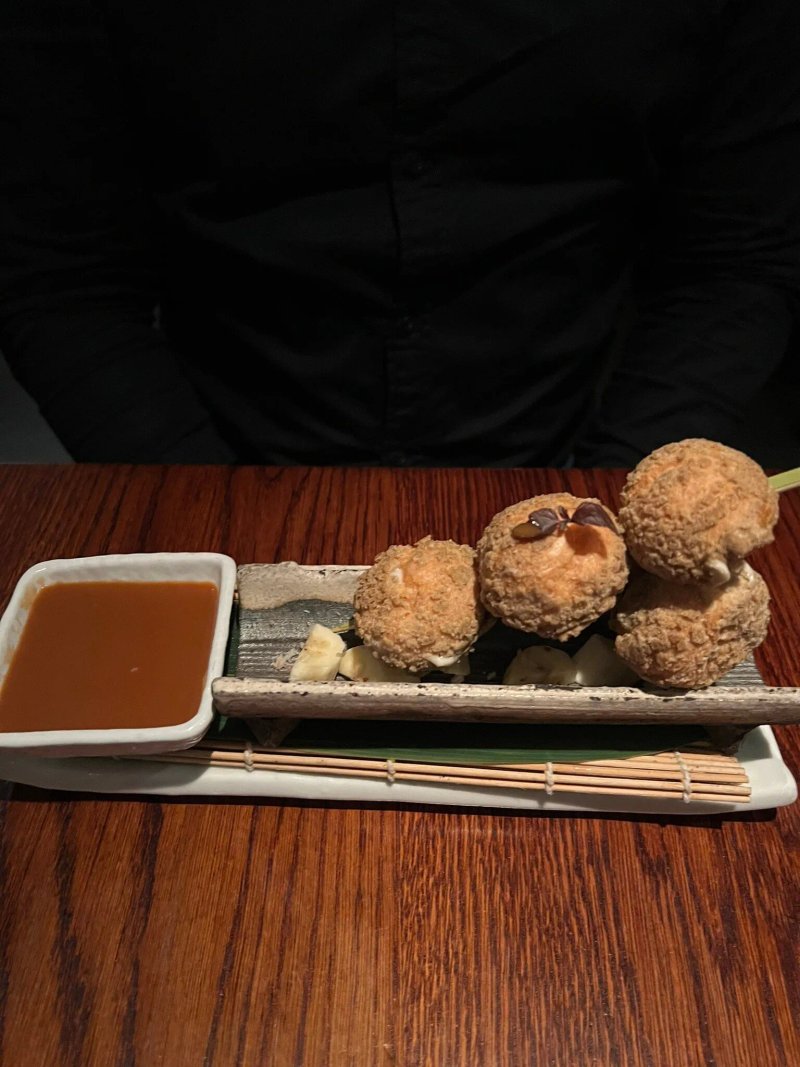 ROKA Mayfair