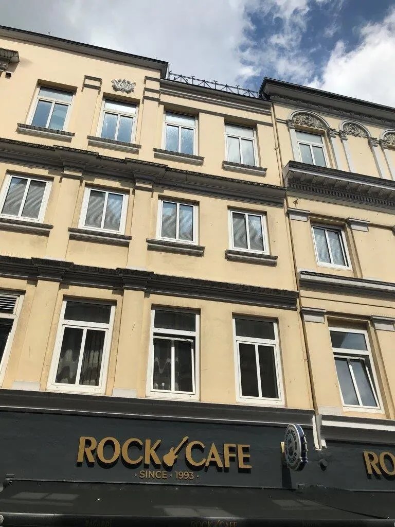 Rock Cafe