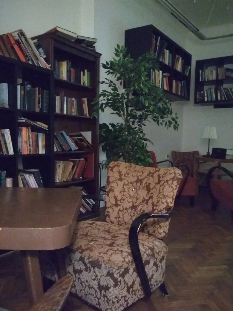 Cosmopole Hostel