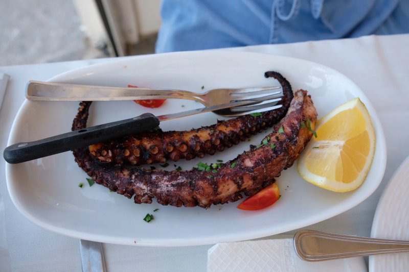 To Palio Nisaki Fish Restaurant