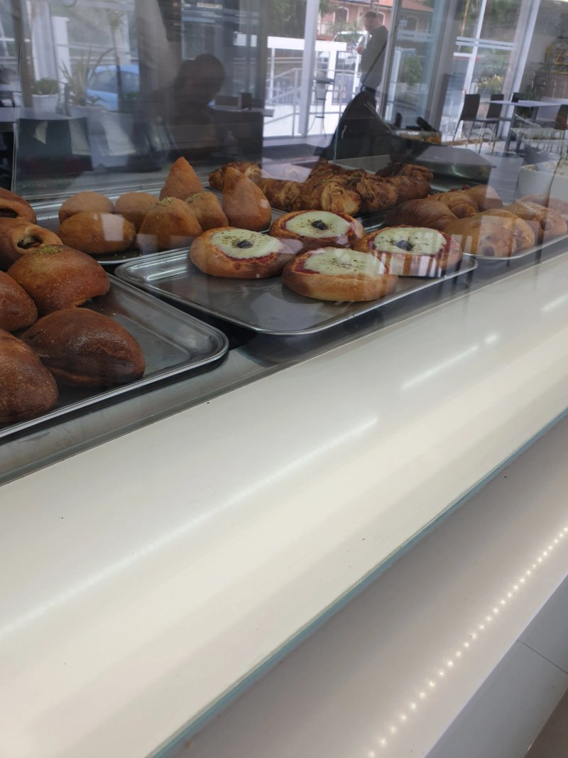 Artino Cafe