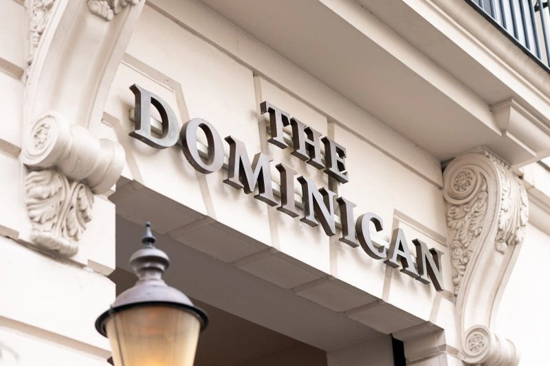 The Dominican, Brussels