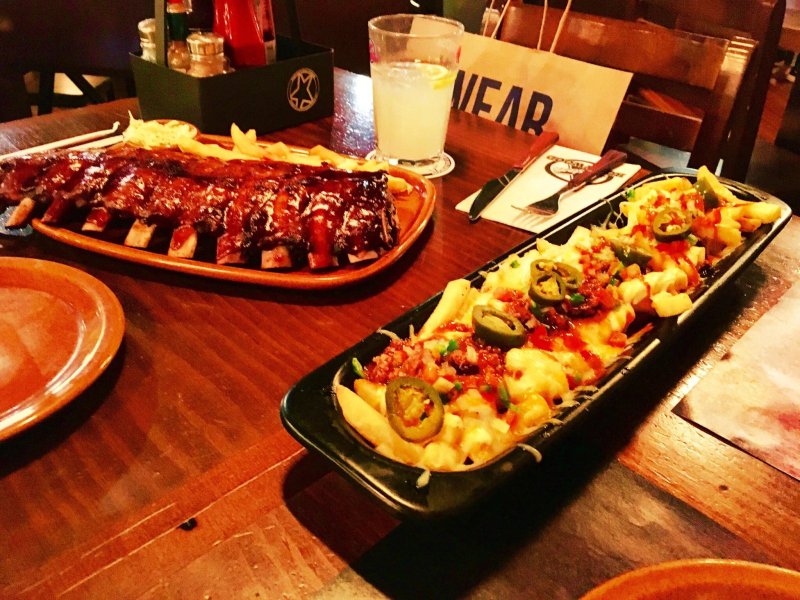 Foster's Hollywood